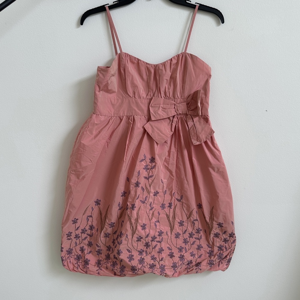 Morgan de toi - pink puffy strap dress with purple embroidered flowers